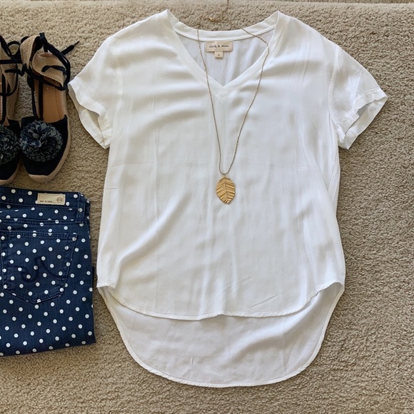 cloth & stone Tops - Cloth & Stone V Neck Short Sleeve Tee